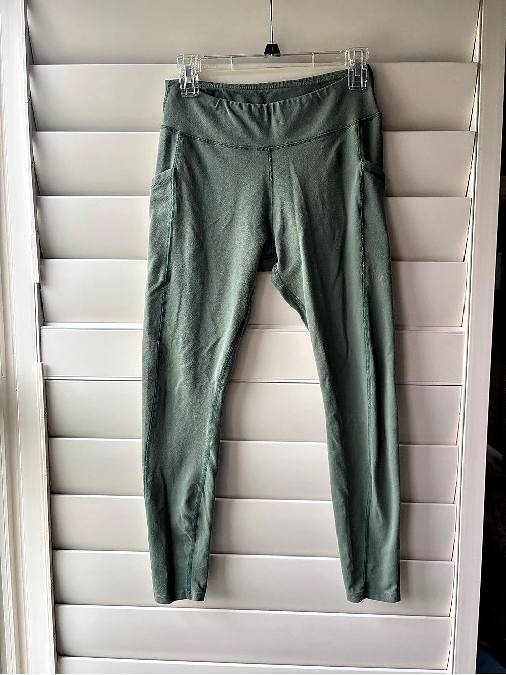 Pact Women'Small Green Leggings Size Small Like New